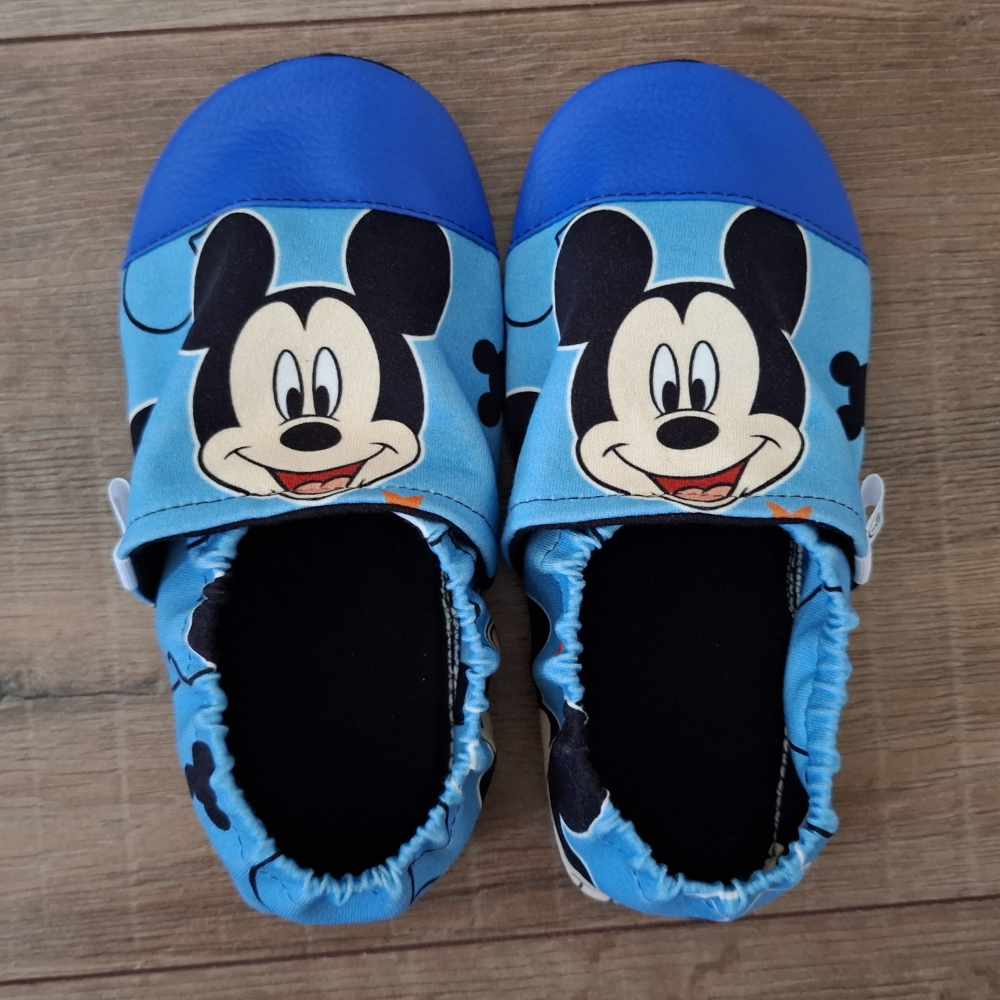 Otroški copati - Miki Mouse - št. 32
