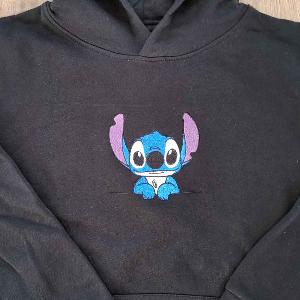 Pulover s kapuco - Stitch